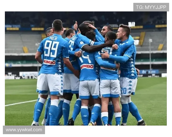 那不勒斯战术调整后防守稳固,近期表现稳健 那不勒斯战术调整后防守稳固,近期表现稳健