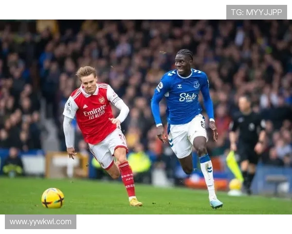 奥纳纳出球能力面对阿森纳高位逼抢的挑战