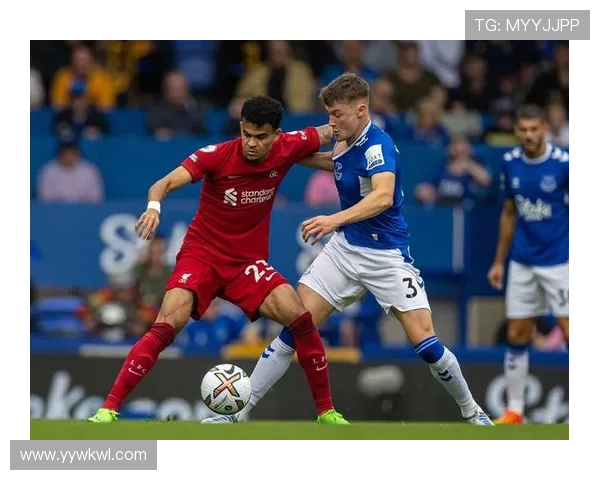 鲁本·迪亚斯：三冠王赛季防线核心成员